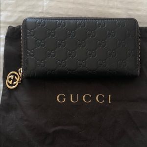 Brown leather Gucci wallet